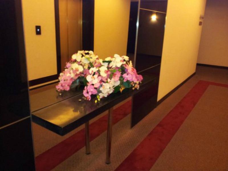 Khách sạn Royal Queens 4*
